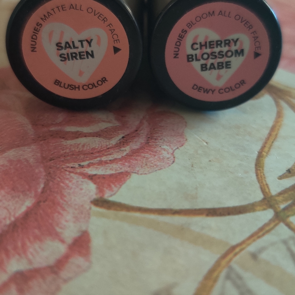 Bundle Blushes! EM Cosmetics (2) & Nudestix (2) - Picture 6 of 6